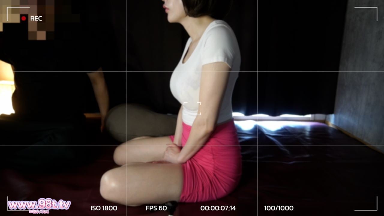 FC2PPV-4743559 - 【メンエスの闇】ガードの緩い巨乳メンエス嬢の待機時間の闇を大暴露